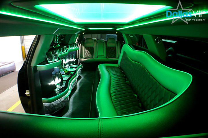 Super Stretch Dallas Limousine