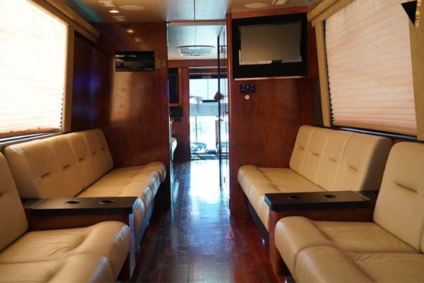 Ultimate Party Bus - Gallery Image 1